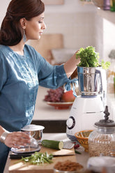 Philips Mixer Grinder HL7699 – 750 Watt, 3 Jars